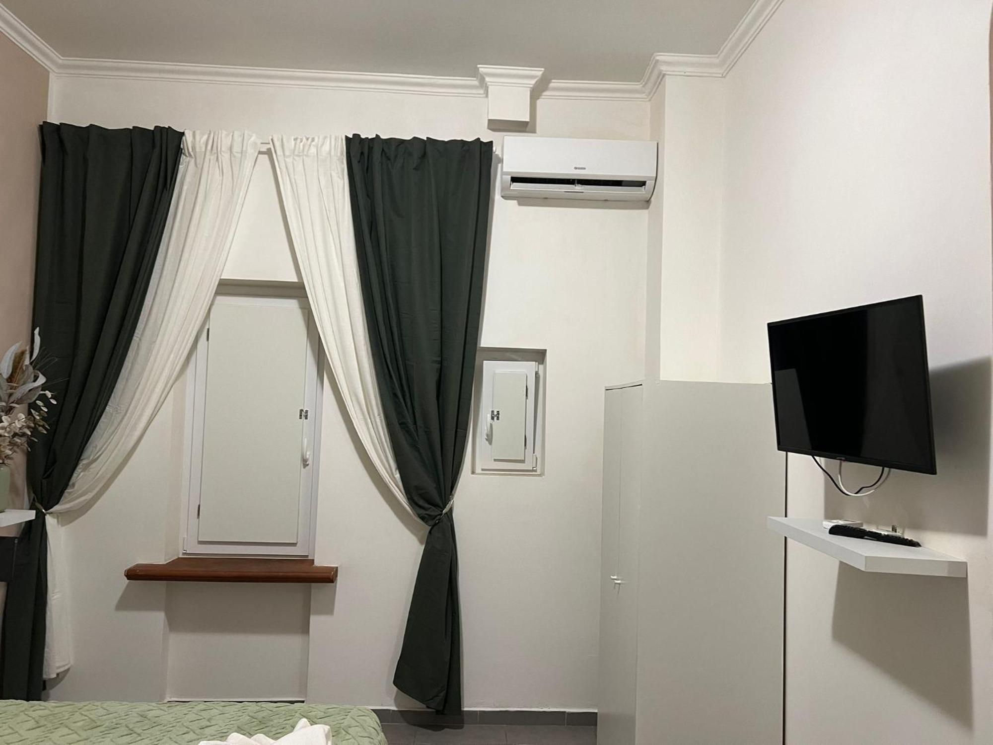 Gemelli Tre Hotel Rome Bagian luar foto