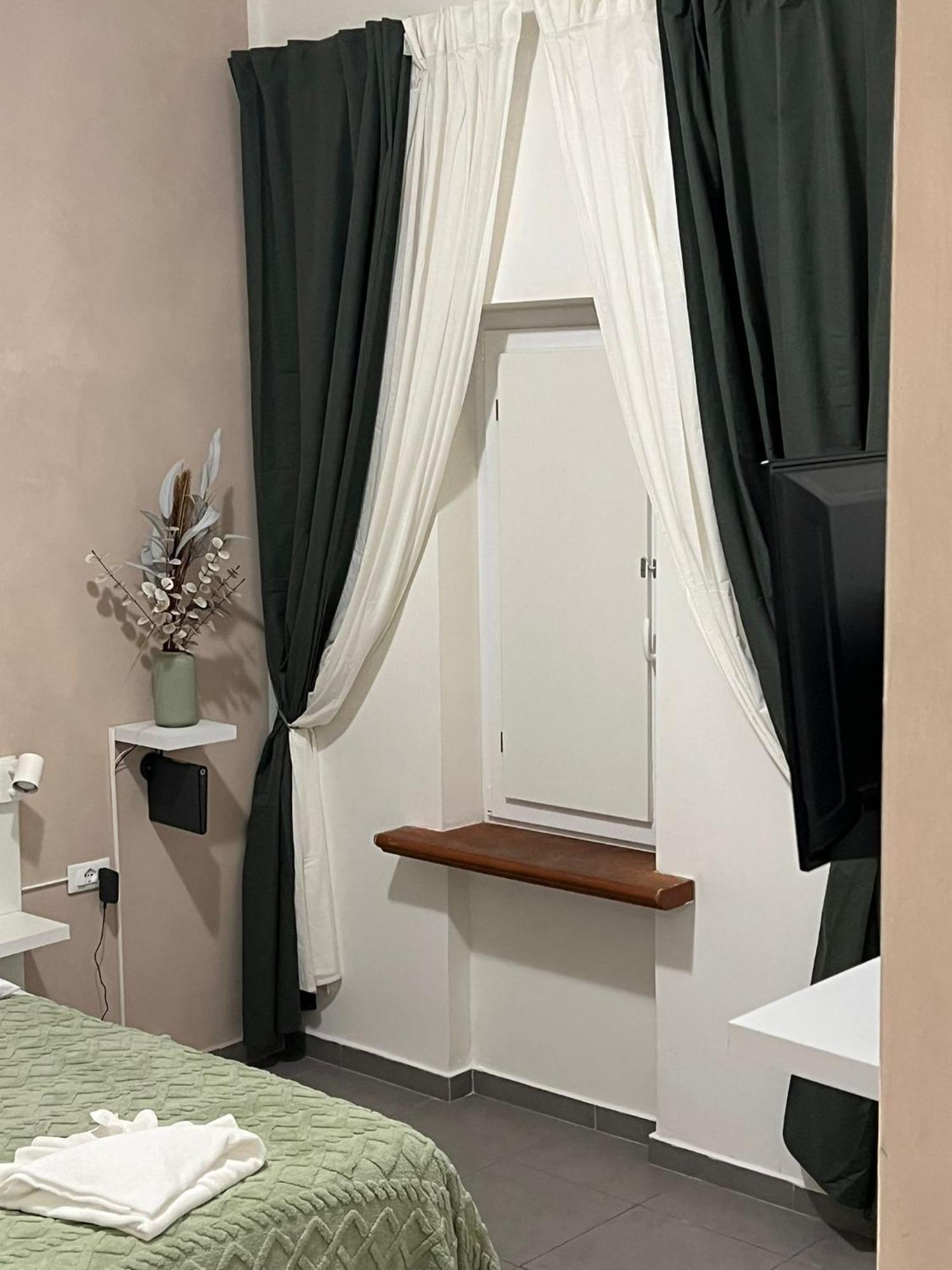 Gemelli Tre Hotel Rome Bagian luar foto